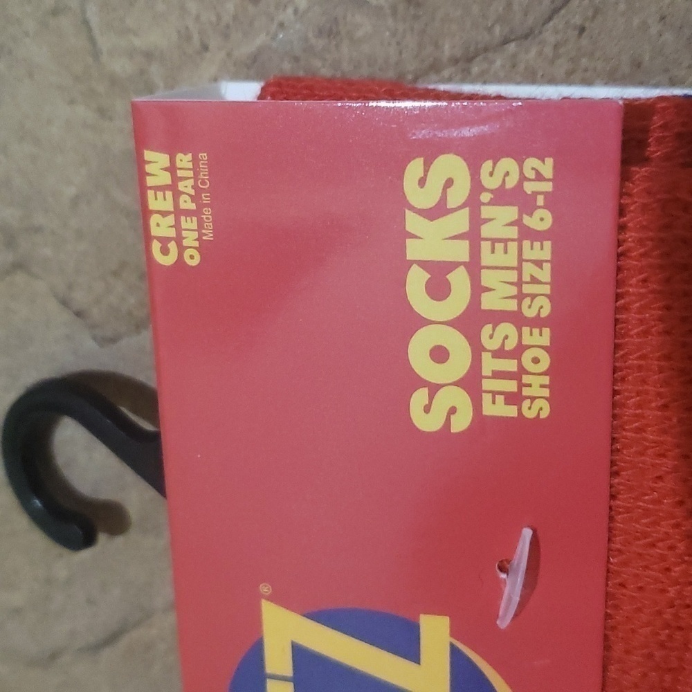 4/$25 Ritz Cracker Novelty Crew Socks Unisex New - Picture 7 of 8